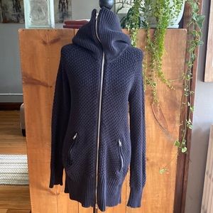 Black Zipper Sweater with Pockets